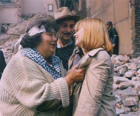 Helena Růžičková, Stanislav Zindulka, Tereza Brodská - Vlak dětství a naděje - Moje druhá první láska - Z filmu