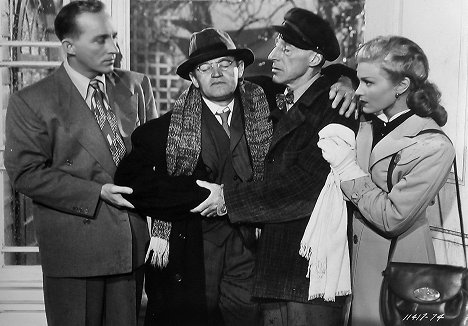 Bing Crosby, Barry Fitzgerald, Percy Kilbride, Joan Caulfield - Welcome Stranger - Filmfotos