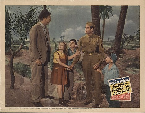 Connie Marshall, Billy Cummings, John Hodiak, Bobby Driscoll - Sunday Dinner for a Soldier - Fotocromos