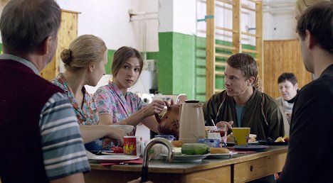 Natalia Belitski, Pasha Antonov - POKA heißt Tschüss auf Russisch - Film