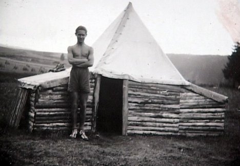 Jaroslav Foglar - Příběhy slavných - Hlavolam jménem Jaroslav Foglar - Photos