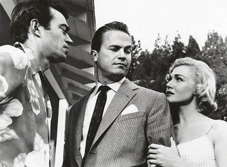 Jack Elam, Ralph Meeker, Leigh Snowden - Rattennest - Filmfotos