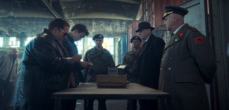 Jonah Hill, Miles Teller, Andrei Finti - War Dogs - Filmfotos