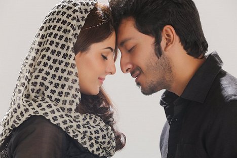 Isha Talwar - Meendum Oru Kadhal Kadhai - Film