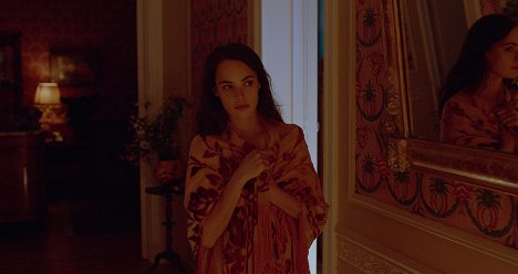 Bérénice Bejo - Eternité - Kuvat elokuvasta