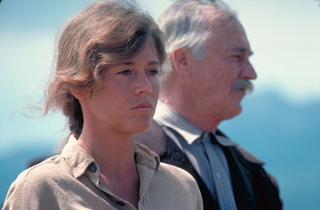 Jane Fonda, Richard Farnsworth - Comes a Horseman - Photos