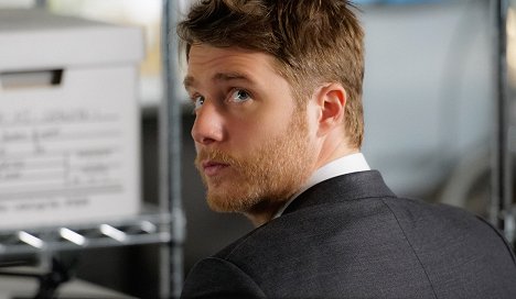 Jake McDorman - Limitless - A Dog's Breakfast - Photos