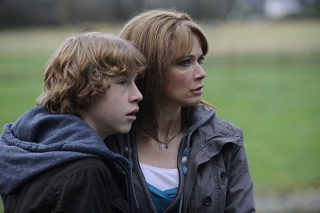 Cole Heppell, Lauren Holly - The Final Storm - Filmfotos