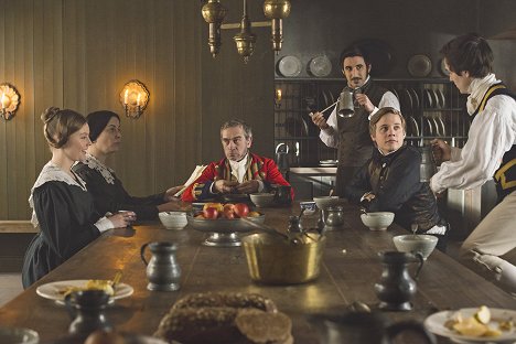 Nell Hudson, Eve Myles, Adrian Schiller, Ferdinand Kingsley, Basil Eidenbenz - Victoria - The Queen's Husband - Photos