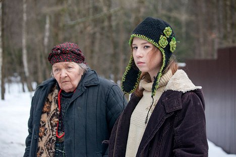 Irina Chipizhenko, Anna Potebnya - Žemčuga - Film