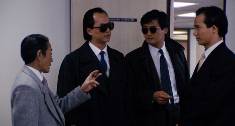 Yin-Tsi Sek, Lung Ti, Yun-fat Chow, Waise Lee - Le Syndicat du crime - Film