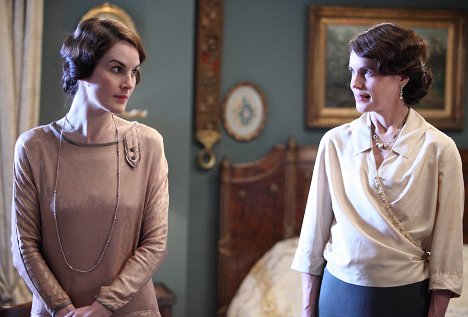 Michelle Dockery, Elizabeth McGovern - Downton Abbey - Episode 2 - Photos