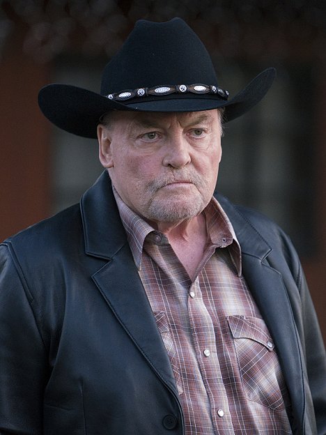 Stacy Keach - Ray Donovan - Norman Saves the World - De la película