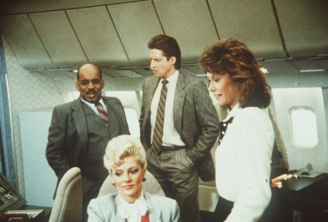 Mel Stewart, Martha Smith, Bruce Boxleitner, Kate Jackson - Agentin mit Herz - Three Little Spies - Filmfotos