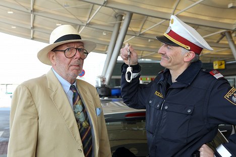 Klaus Guth, Manfred Dungl - Oben ohne - Familienbande - Photos