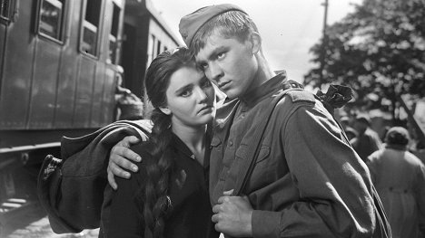 Zhanna Trofimovna Prokhorenko, Vladimir Sergeyevich Ivashov - Ballade vom Soldaten - Filmfotos