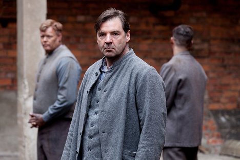 Brendan Coyle - Downton Abbey - Episode 6 - Photos