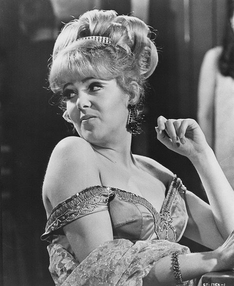 Lynn Redgrave - Smashing Time - Filmfotos