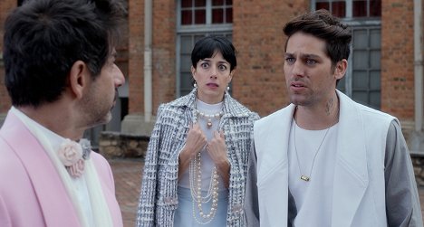Miguel Rodarte, Cecilia Suárez, Manolo Cardona - Macho - De la película