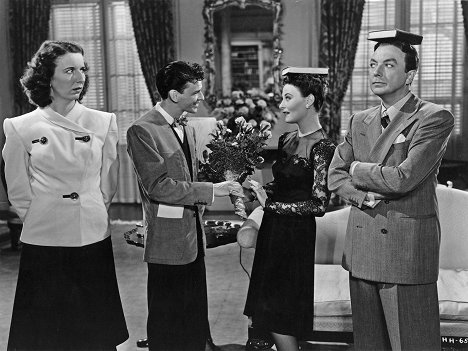 Mary Wickes, Frank Sinatra, Michèle Morgan, Jack Haley - Higher and Higher - Film