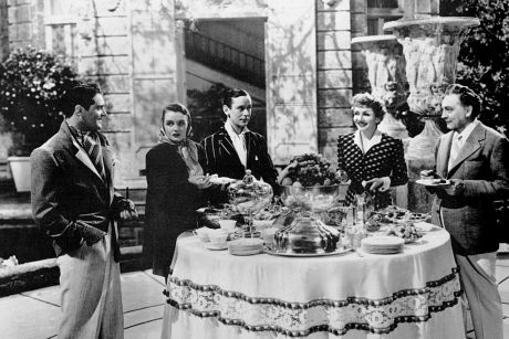Francis Lederer, Mary Astor, Rex O'Malley, Claudette Colbert, John Barrymore - Midnight - Z filmu