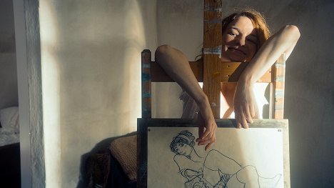 Valerie Pachner - Egon Schiele: A halál és a lányka - Filmfotók