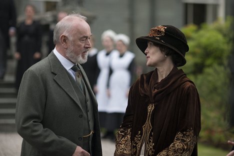 Peter Egan, Elizabeth McGovern - Panství Downton - A Journey to the Highlands - Z filmu