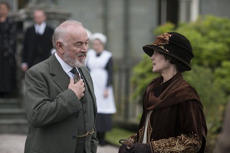 Peter Egan, Elizabeth McGovern - Panství Downton - A Journey to the Highlands - Z filmu