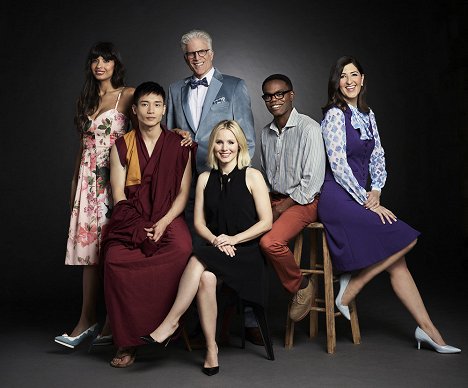 Jameela Jamil, Manny Jacinto, Ted Danson, Kristen Bell, William Jackson Harper, D'Arcy Carden - The Good Place - Season 1 - Werbefoto