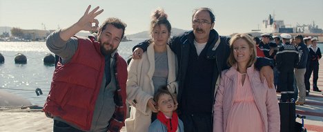 Antoine Bertrand, Manon Kneusé, Philippe Rebbot, Karin Viard - Le Petit Locataire - De la película