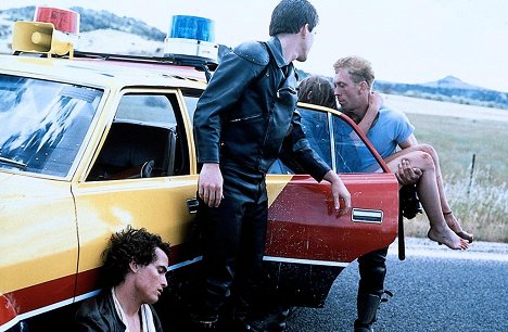 Tim Burns, Steve Bisley - Mad Max. Salvajes de autopista - De la película