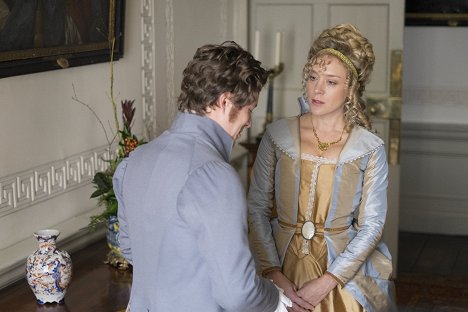 Xavier Samuel, Chloë Sevigny - Love and Friendship - Photos