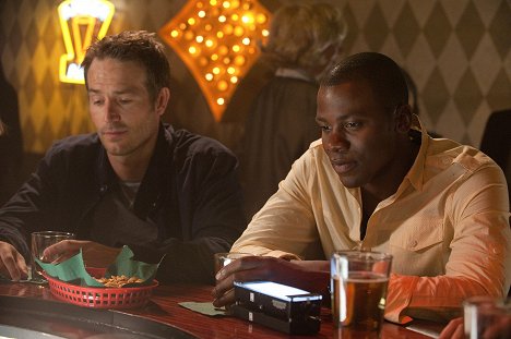 Michael Vartan, Derek Luke - Hawthorne - Fight or Flight - Do filme