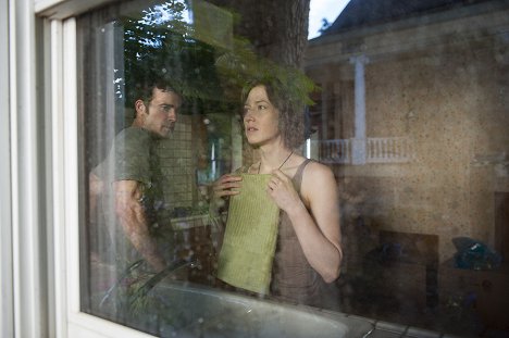 Justin Theroux, Carrie Coon - The Leftovers - Orange Sticker - De la película