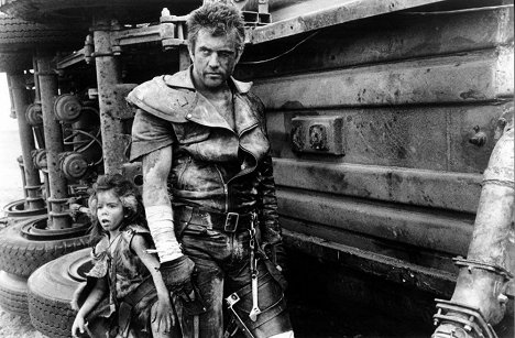 Emil Minty, Mel Gibson - Mad Max 2: The Road Warrior - Photos