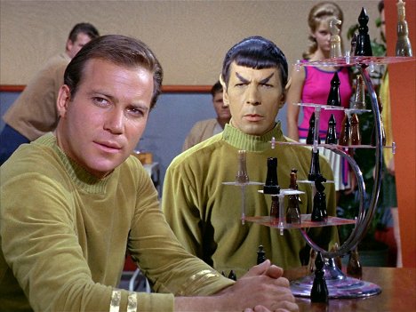 William Shatner, Leonard Nimoy - Star Trek: La serie original - Un lugar jamás visitado por el hombre - De la película