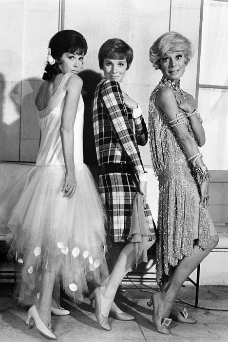 Mary Tyler Moore, Julie Andrews, Carol Channing - Thoroughly Modern Millie - Promo
