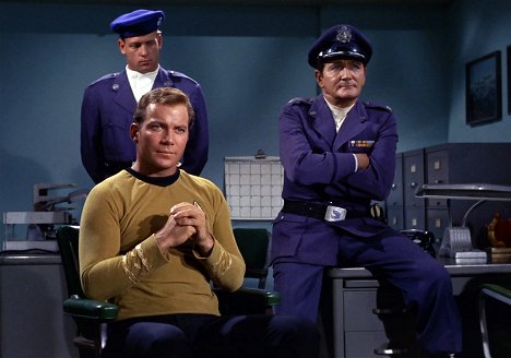 William Shatner, Ed Peck - Star Trek - Tomorrow Is Yesterday - Photos
