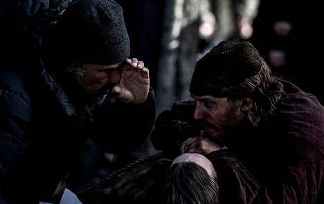 Alejandro González Iñárritu, Leonardo DiCaprio, Tom Hardy - The Revenant - Van de set