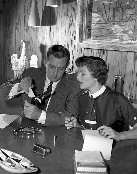 Raymond Burr, Barbara Hale - Perry Mason - Kuvat elokuvasta
