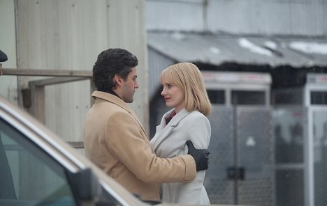 Oscar Isaac, Jessica Chastain - A Most Violent Year - Van film