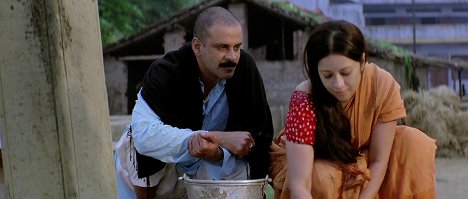 Manoj Bajpai, Reema Sen - Asian Godfather - Die Gangs von Wasseypur - Filmfotos