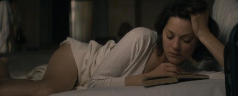 Marion Cotillard - From the Land of the Moon - Photos