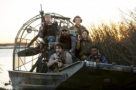 Eric Dane, Bren Foster, Travis Van Winkle, Inbar Lavi, Jocko Sims - The Last Ship - Long Day's Journey - Photos