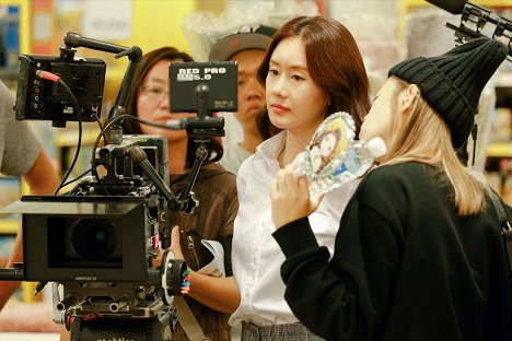 Ji-soo Kim - Woojooeui keuriseumaseu - Dreharbeiten