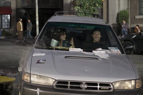Zooey Deschanel, Andy Samberg - Brooklyn Nine-Nine - Horaires de nuit - Film