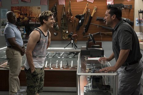 Andre Braugher, Andy Samberg - Brooklyn Nine-Nine - Erzählen Sie das der Krummschnabelente - Filmfotos