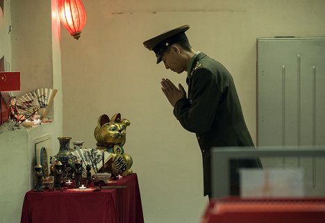 Guo Zhen Liang - Kosmo - Smrt docenta - Kuvat elokuvasta