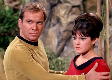 William Shatner, Julie Cobb - Star Trek - By Any Other Name - Van film