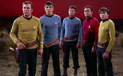 William Shatner, Leonard Nimoy, DeForest Kelley, James Doohan, Walter Koenig - Star Trek - Spectre of the Gun - Photos